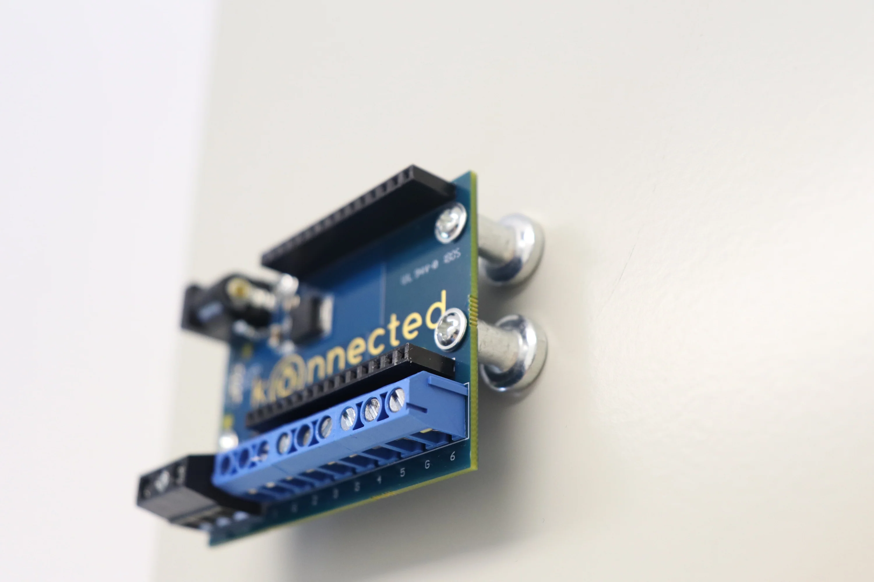 Magnetic Standoffs - Image 3